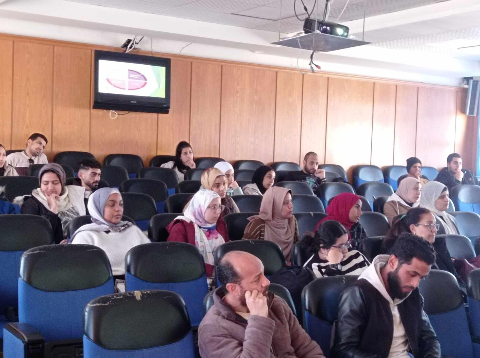 445b5465 3b04 4a7a 999e 056054ddc1a2