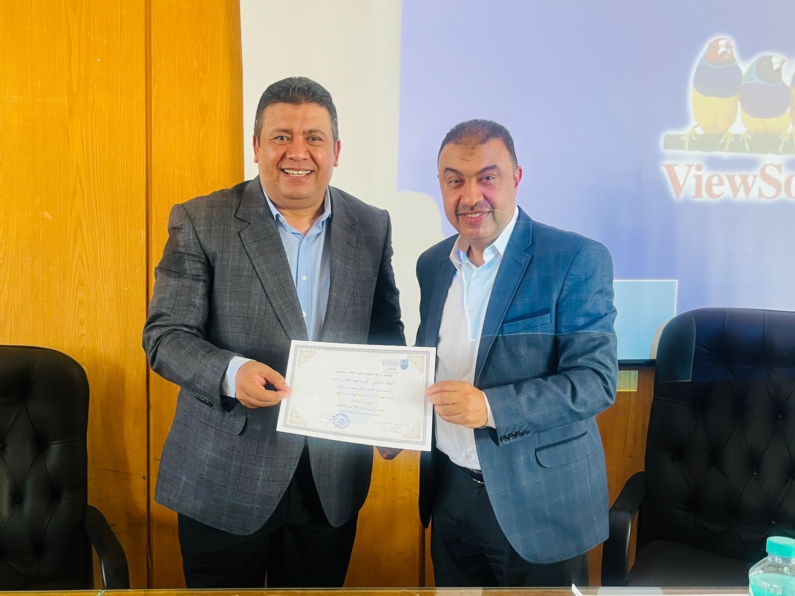 bf37f1de 67c4 4e4d a65e 56cc28d7e7f3