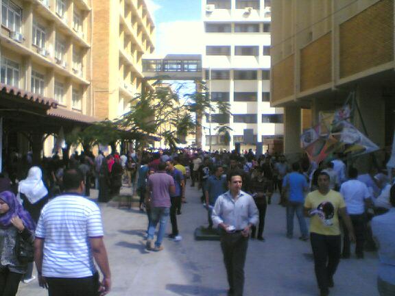 life at au