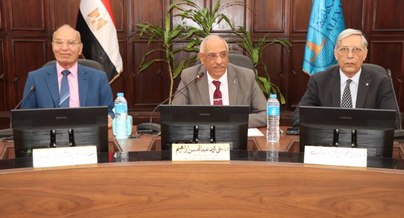 مجلس شئون التعليم والطلاب بجامعة الإسكندرية يعلن الخطة الزمنية للعام الجامعى 2025/2026