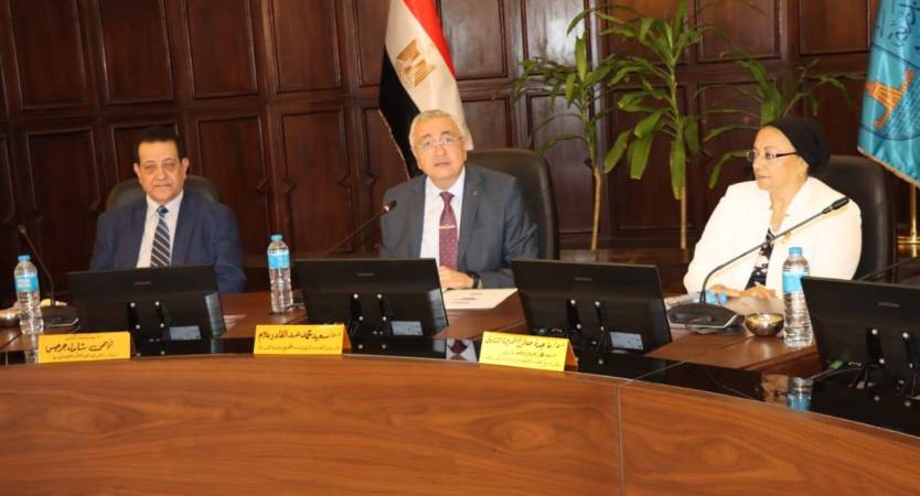 Community Service and Environmental Development Council Discusses Digital Transformation Plan and Infrastructure Development for Faculties and Institutes During Summer