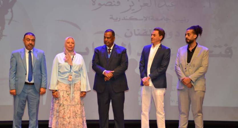 ختام فعاليات الدورة الثامنة عشرة للمهرجان الدولي لأقسام ومعاهد المسرح المتخصصة