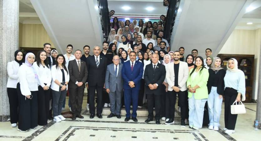 وفد من كلية الفنون الجميلة جامعة الإسكندرية يزور محافظة مطروح لدراسة المخطط الإستراتيجي للتنمية العمرانية