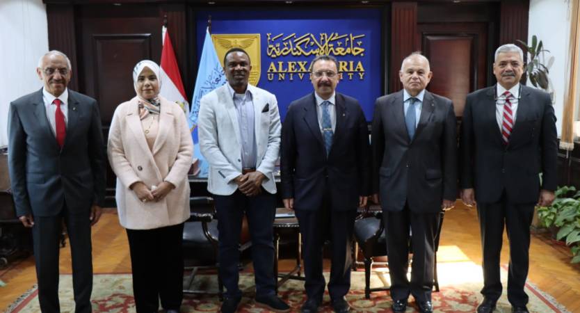 Alexandria University Receives Delegation from Woosong University, South Korea, to Explore Joint Cooperation Opportunities