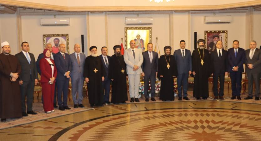 In the Presence of the Minister of Higher Education and the Governor of Alexandria… Alexandria University Extends Easter Greetings