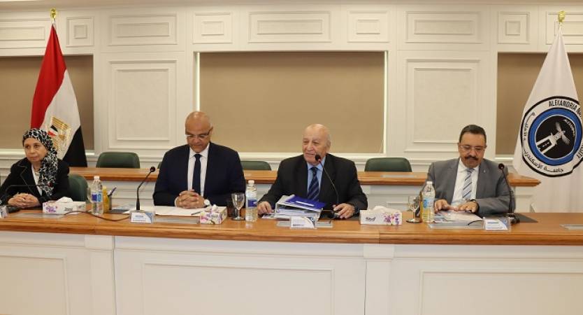مجلس أمناء جامعة الإسكندرية الأهلية يقر إنشاء برنامج 