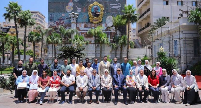 Alexandria University Honors Medical Interns and Students Participating in Medical Convoys in Recognition of Their Community Service