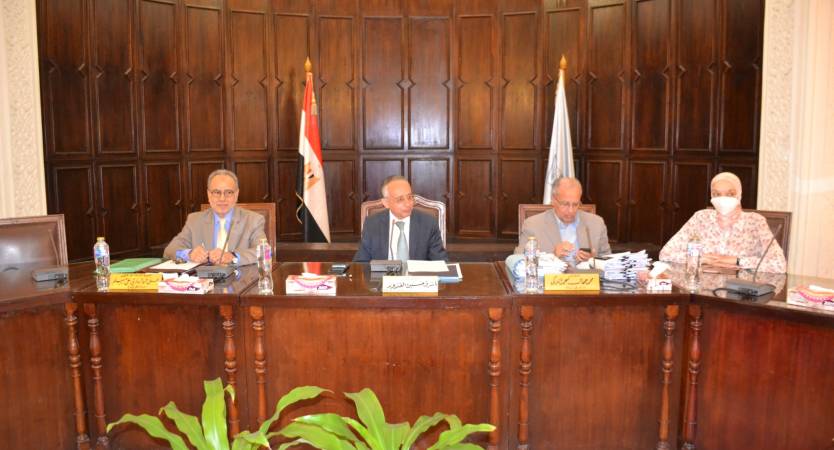 فتح باب التقديم لمنح مبادرة جامعة الإسكندرية  لدعم الباحثين  