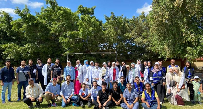 جامعة الإسكندرية تنظم قافلة طبية إلى مدينة برج العرب لخدمة أهالي المنطقة