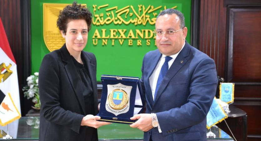 President of Alexandria University receives the Ambassador of Cyprus