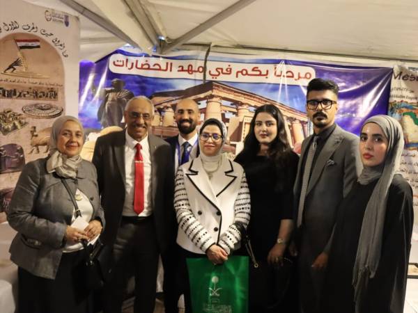 افتتاح فعاليات المعرض التراثى ليوم الجاليات الثقافي بمشاركة طلاب من ١٩ جنسية